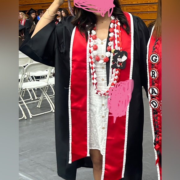 White EMBROIDERED MINI DRESS
Sweetheart neckline, Puffy sleeves, Princess seams - Picture 3 of 3